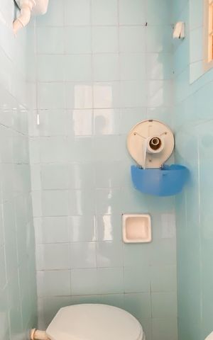 Casa para alugar com 100m², 3 quartos e 1 vaga Casa para alugar com 100m², 3 quartos e 1 vagaBanheiro de serviço