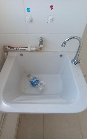 Apartamento para alugar com 42m², 2 quartos e 1 vaga Apartamento para alugar com 42m², 2 quartos e 1 vagaCozinha e Área de Serviço
