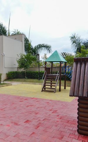 Apartamento para alugar com 54m², 2 quartos e 1 vaga Apartamento para alugar com 54m², 2 quartos e 1 vagaÁrea comum - Playground