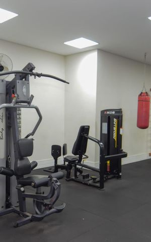 Apartamento à venda com 68m², 2 quartos e 1 vaga Apartamento à venda com 68m², 2 quartos e 1 vagaAcademia