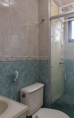 Apartamento para alugar com 51m², 2 quartos e 1 vaga Apartamento para alugar com 51m², 2 quartos e 1 vagaBanheiro