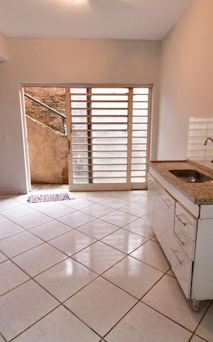 Casa para alugar com 200m², 1 quarto e 1 vagaCozinha