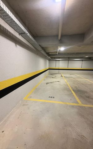 Apartamento à venda com 91m², 3 quartos e 2 vagas Apartamento à venda com 91m², 3 quartos e 2 vagasGaragem