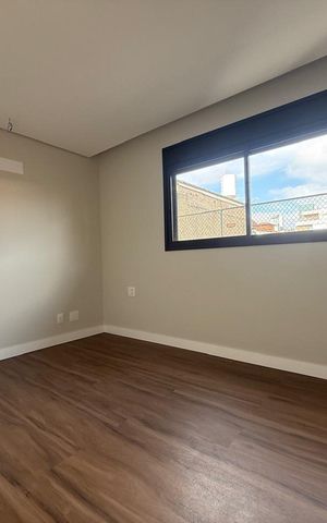 Apartamento à venda com 91m², 3 quartos e 2 vagas Apartamento à venda com 91m², 3 quartos e 2 vagasSuíte