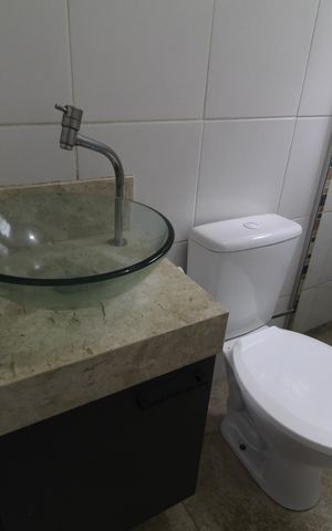 Casa de condomínio à venda com 149m², 2 quartos e 1 vagaBanheiro Social
