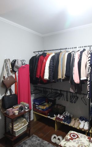 Casa à venda com 186m², 3 quartos e 4 vagasCloset da suíte 1