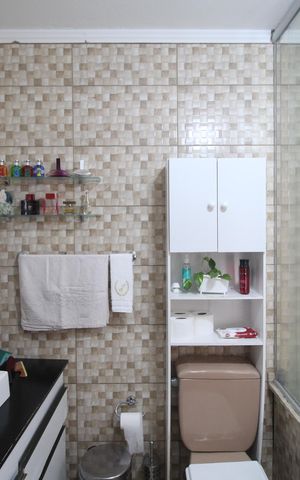 Casa à venda com 186m², 3 quartos e 4 vagasBanheiro da Suíte 1