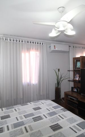 Casa à venda com 186m², 3 quartos e 4 vagasSuíte master