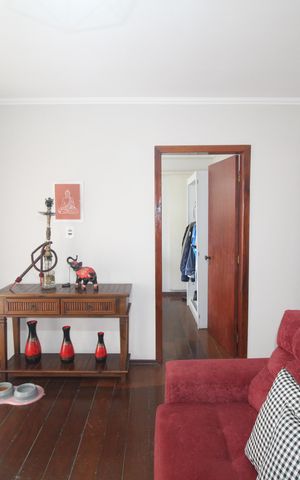 Casa à venda com 186m², 3 quartos e 4 vagasSala 2