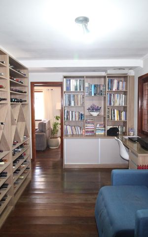 Casa à venda com 186m², 3 quartos e 4 vagasEscritório