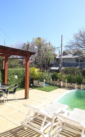 Casa à venda com 186m², 3 quartos e 4 vagasQuintal