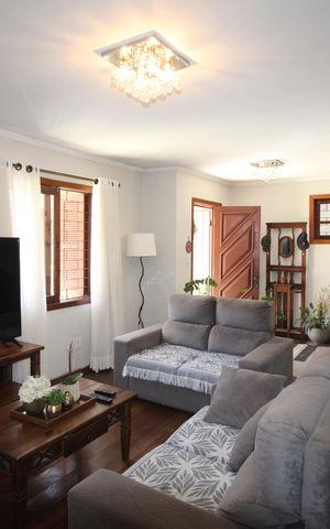 Casa à venda com 186m², 3 quartos e 4 vagasSala