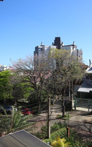 Casa à venda com 186m², 3 quartos e 4 vagasVista da Sacada