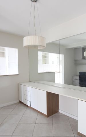 Apartamento para alugar com 77m², 2 quartos e 1 vagaSala