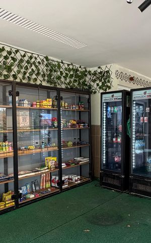 Apartamento para alugar com 77m², 2 quartos e 1 vagaÁrea comum