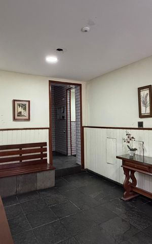 Apartamento para alugar com 77m², 2 quartos e 1 vagaHall