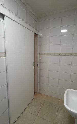 Apartamento para alugar com 118m², 2 quartos e sem vaga Apartamento para alugar com 118m², 2 quartos e sem vagaBanheiro