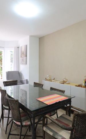Casa de condomínio para alugar com 180m², 3 quartos e 2 vagas Casa de condomínio para alugar com 180m², 3 quartos e 2 vagasSala