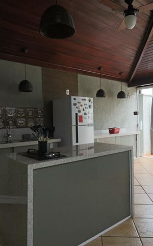 Casa de condomínio para alugar com 180m², 3 quartos e 2 vagas Casa de condomínio para alugar com 180m², 3 quartos e 2 vagasChurrasqueira