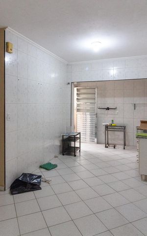 Casa para alugar com 400m², 3 quartos e 5 vagasCozinha