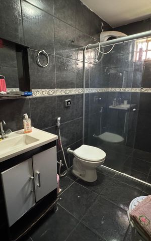 Casa à venda com 300m², 3 quartos e sem vaga