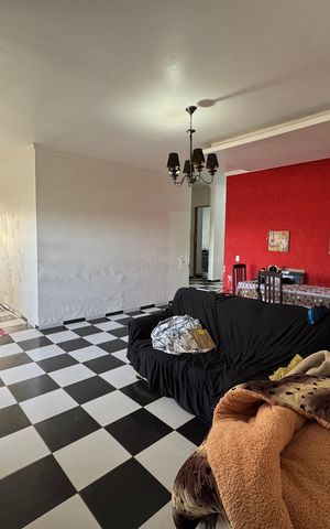 Casa à venda com 300m², 3 quartos e sem vaga