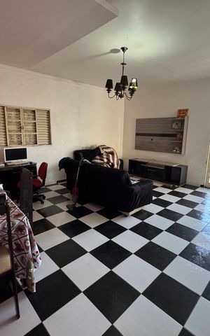 Casa à venda com 300m², 3 quartos e sem vaga