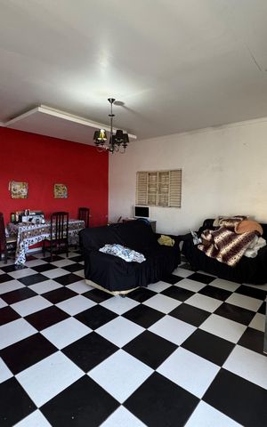 Casa à venda com 300m², 3 quartos e sem vaga