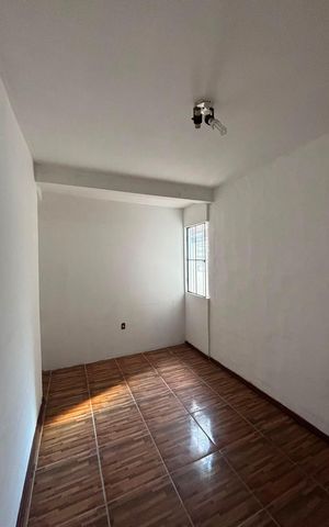 Casa à venda com 260m², 3 quartos e 2 vagas Casa à venda com 260m², 3 quartos e 2 vagasQuarto 2