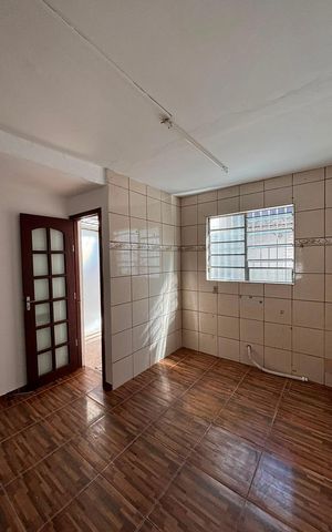 Casa à venda com 260m², 3 quartos e 2 vagas Casa à venda com 260m², 3 quartos e 2 vagasCozinha