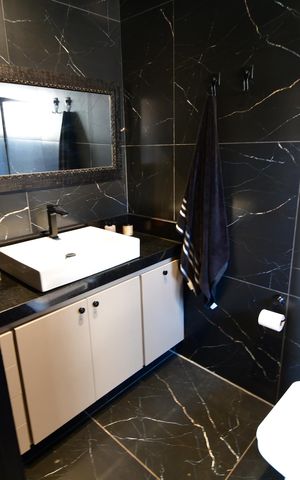 Casa à venda com 232m², 4 quartos e 3 vagasBanheiro Suíte