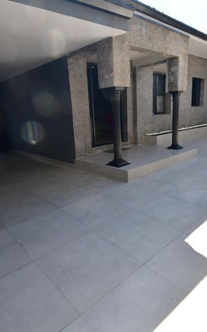 Casa à venda com 232m², 4 quartos e 3 vagasGaragem