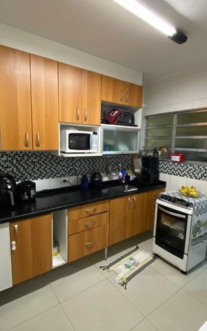 Casa de condomínio à venda com 65m², 2 quartos e 1 vaga Casa de condomínio à venda com 65m², 2 quartos e 1 vagaCozinha