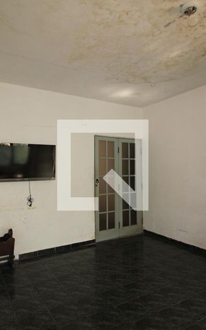 Casa para alugar com 228m², 2 quartos e sem vaga