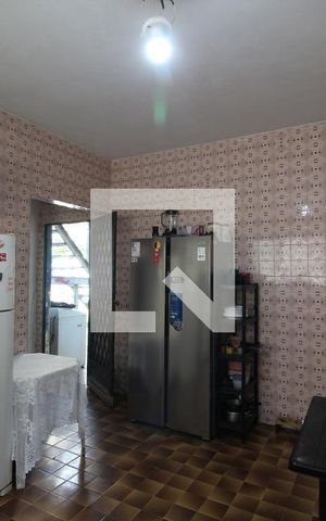 Casa para alugar com 228m², 2 quartos e sem vaga