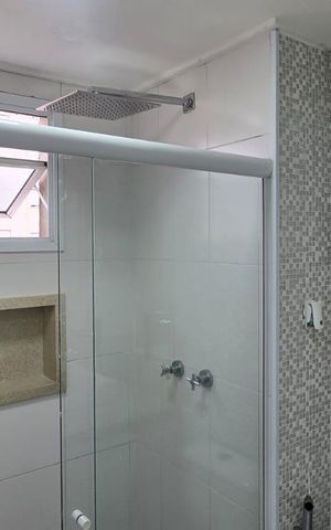 Casa de condomínio para alugar com 56m², 2 quartos e 1 vaga Casa de condomínio para alugar com 56m², 2 quartos e 1 vagaBanheiro da Suíte