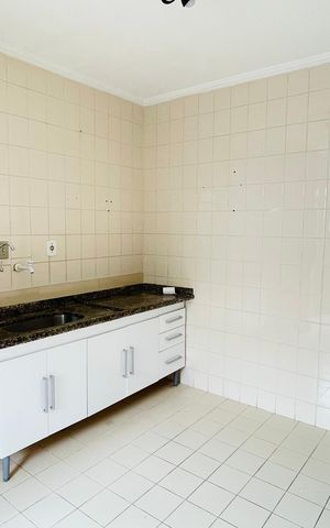 Apartamento para alugar com 50m², 2 quartos e 1 vaga Apartamento para alugar com 50m², 2 quartos e 1 vagaBanheiro