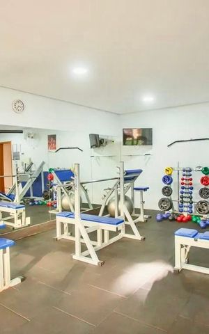 Apartamento à venda com 115m², 3 quartos e 3 vagas Apartamento à venda com 115m², 3 quartos e 3 vagasÁrea comum - Academia