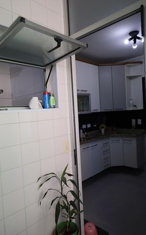 Apartamento à venda com 63m², 2 quartos e 1 vagaCozinha e Área de Serviço