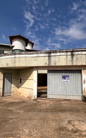 Casa para alugar com 410m², 3 quartos e 10 vagas