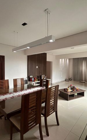 Casa para alugar com 410m², 3 quartos e 10 vagas