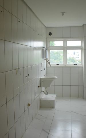 Apartamento para alugar com 78m², 2 quartos e 2 vagasCozinha