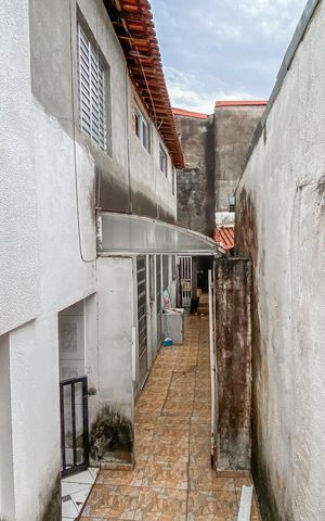Casa à venda com 290m², 1 quarto e sem vagaÁrea externa 
