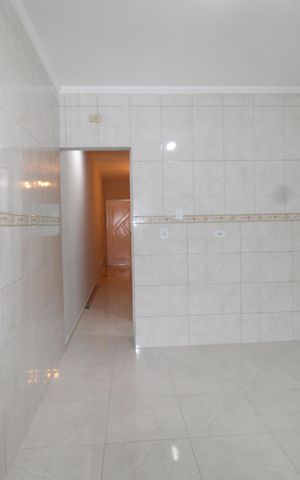 Casa para alugar com 120m², 2 quartos e 3 vagasCozinha