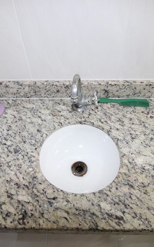 Casa para alugar com 120m², 2 quartos e 3 vagasBanheiro da Suíte 2