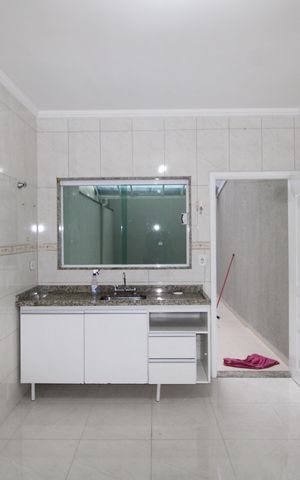 Casa para alugar com 120m², 2 quartos e 3 vagasCozinha