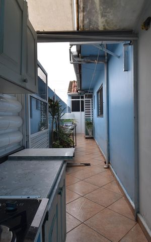 Casa à venda com 160m², 3 quartos e 3 vagasÁrea de Serviço