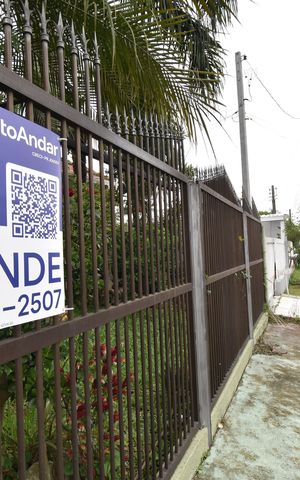 Casa à venda com 160m², 3 quartos e 3 vagasPlaca