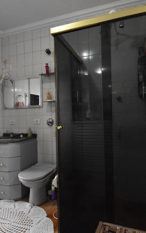Casa à venda com 160m², 3 quartos e 3 vagasBanheiro
