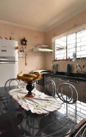 Casa à venda com 160m², 3 quartos e 3 vagasCozinha